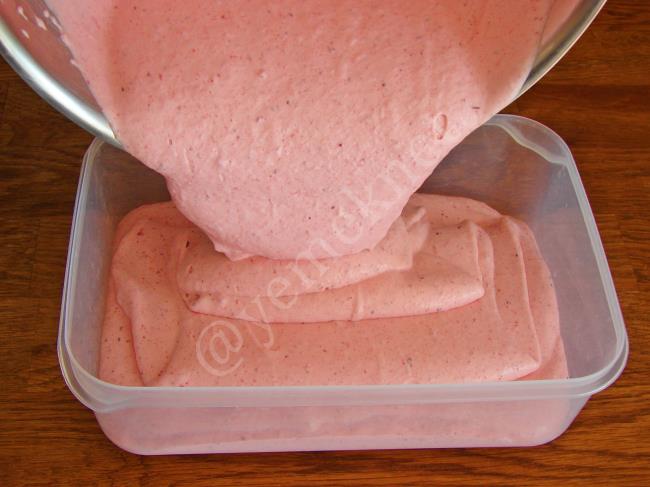 Meyveli Dondurma - Yapılışı (11/16) 