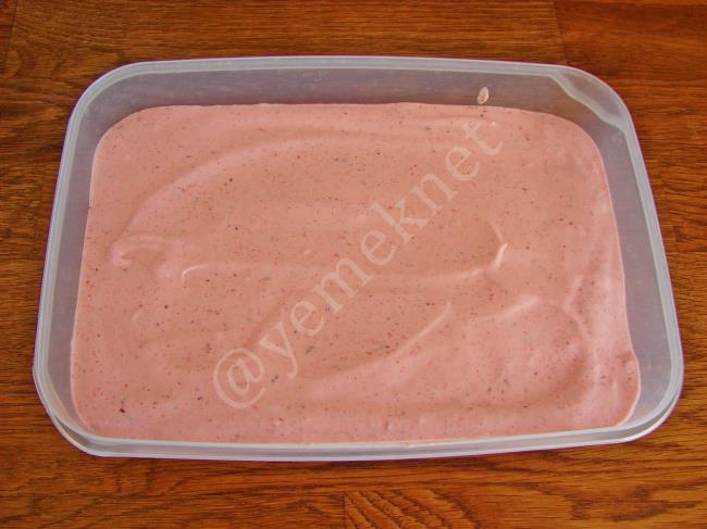 Meyveli Dondurma - Yapılışı (12/16) 