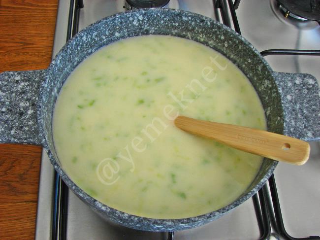 Terbiyeli Kabak Çorbası - Yapılışı (7/12) 