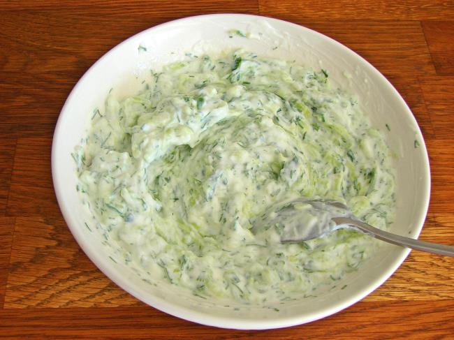 Tzatziki (Yunan Cacığı) - Yapılışı (9/12) 