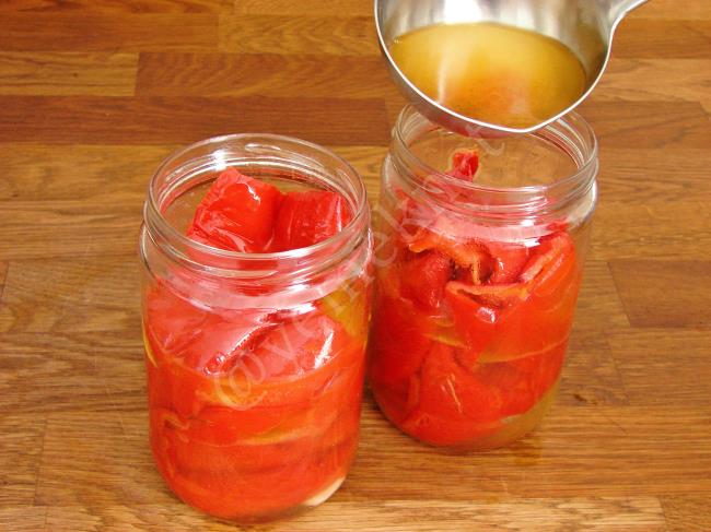 Kırmızı Biber Konservesi - Yapılışı (11/16) 