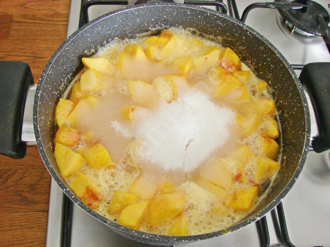 Şeftali Marmelatı - Yapılışı (7/16) 