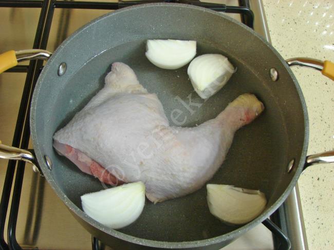 Tavuk Suyu Çorbası - Yapılışı (2/16) 