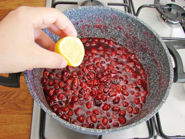 Kızılcık Reçeli - Yapılışı (8/12) 