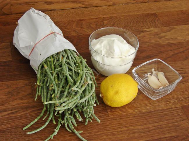 Yoğurtlu Deniz Börülcesi - Yapılışı (1/12) 