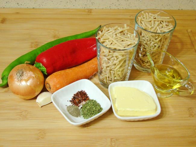 Sebzeli Erişte Pilavı - Yapılışı (1/12) 