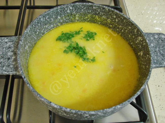 Mısır Unlu Tavuk Çorbası - Yapılışı (13/16) 