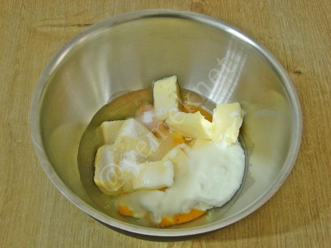 Pastane Usulü Dereotlu Poğaça - Yapılışı (2/16) 