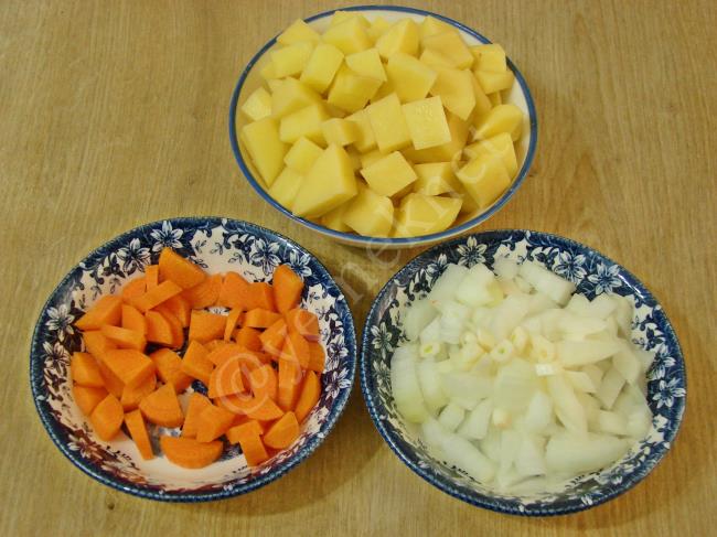 Patatesli Mantar Çorbası - Yapılışı (3/16) 