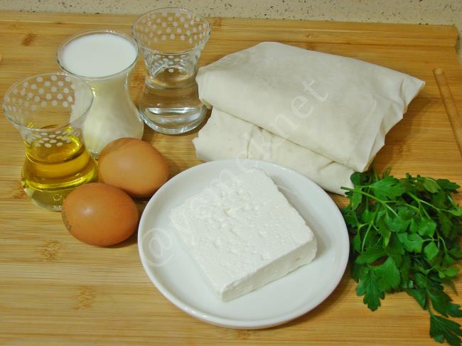 Bayat Yufka Böreği - Yapılışı (1/16) 