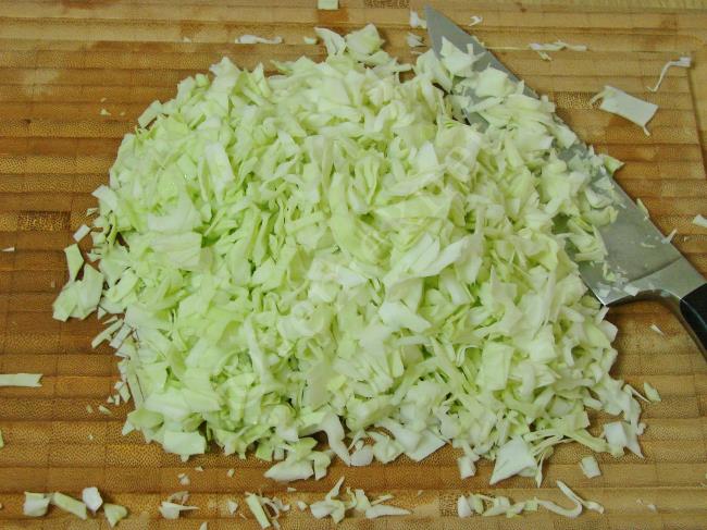 Kıymalı Lahana Çorbası - Yapılışı (2/16) 