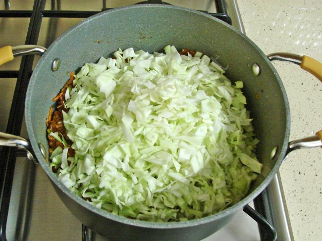 Kıymalı Lahana Çorbası - Yapılışı (8/16) 