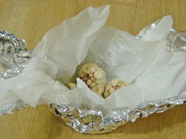 Sarımsaklı Ekmek - Yapılışı (4/16) 