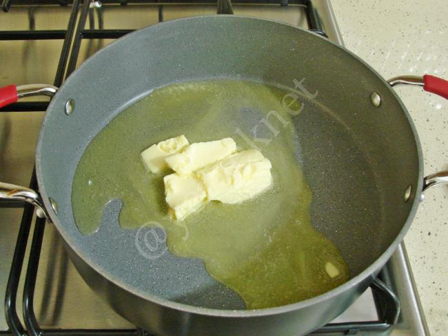 Tavuk Suyu İle Pilav - Yapılışı (7/16) 