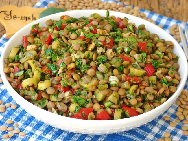 Mercimek Salatası - Yapılışı (9/12) 