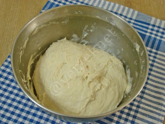 Sütsüz Poğaça - Yapılışı (6/12) 