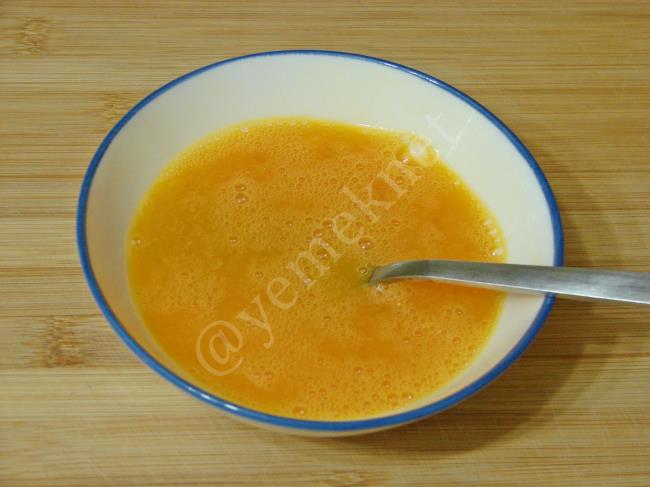 Tarhanalı Omlet - Yapılışı (3/12) 