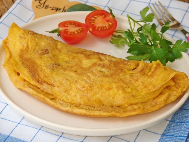 Tarhanalı Omlet - Yapılışı (9/12) 