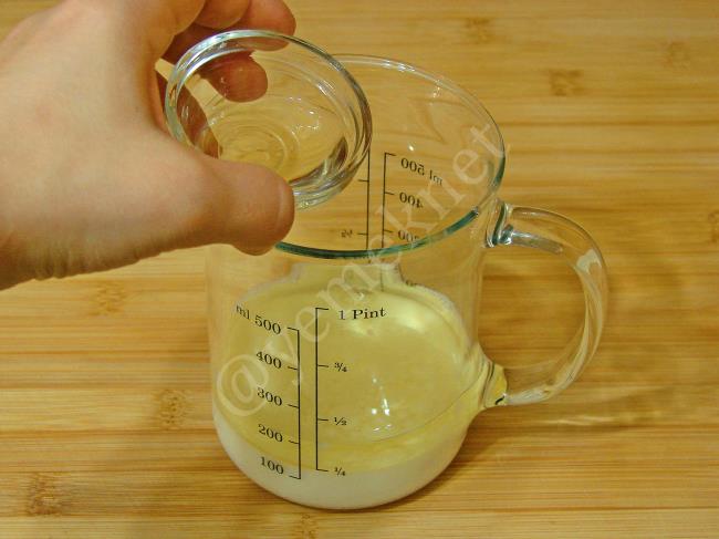 Yumurtasız Mayonez - Yapılışı (3/8) 