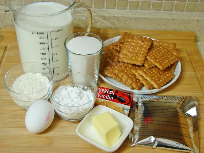 Bisküvili Muhallebi - Yapılışı (1/12) 