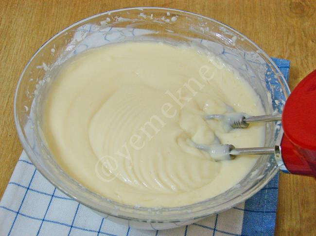 Bisküvili Muhallebi - Yapılışı (8/12) 