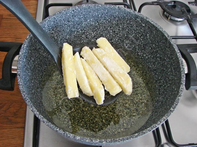 Unlu Patates Kızartması - Yapılışı (8/12) 