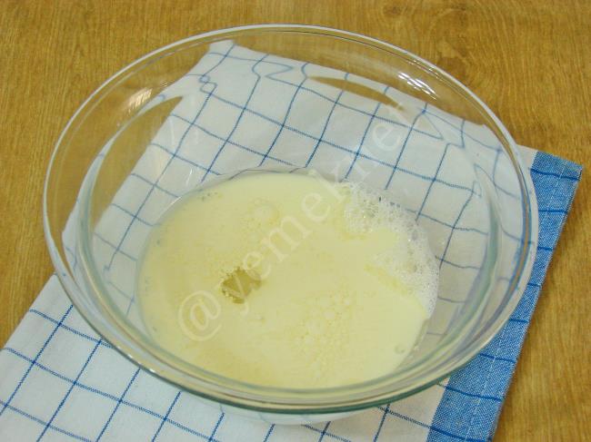 Yumurtasız Pankek - Yapılışı (2/12) 