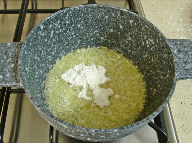 Esnaf Usulü Ezogelin Çorbası - Yapılışı (4/16) 