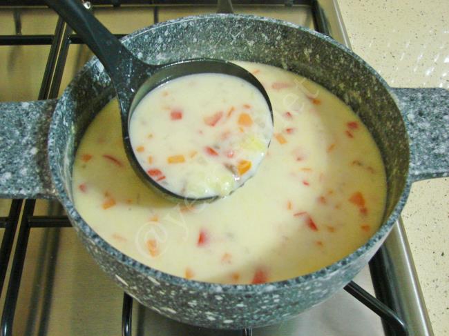 Kıymalı Sebze Çorbası - Yapılışı (13/16) 