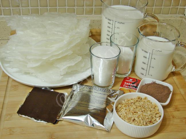 Soğuk Baklava Tadında Güllaç - Yapılışı (1/16) 