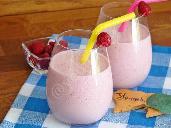 Frambuazlı Milkshake