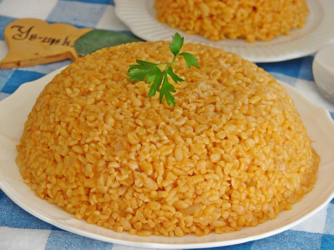 Bulgur Pilavını Bir De Böyle Deneyin Hep Bu Şekilde Yapmak İsteyeceksiniz : Zeytinyağlı Bulgur Pilavı