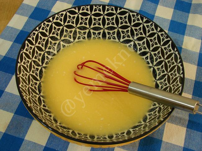 Çekirdekli Tuzlu Kurabiye - Yapılışı (3/12) 