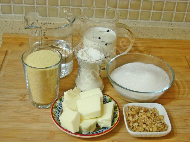 İrmikli Un Helvası - Yapılışı (1/12) 