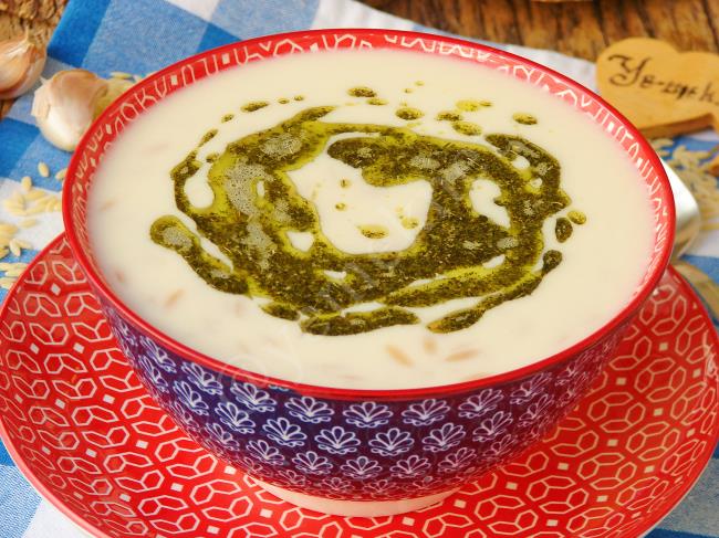 Sarımsaklı Şehriye Çorbası - Yapılışı (12/12) 