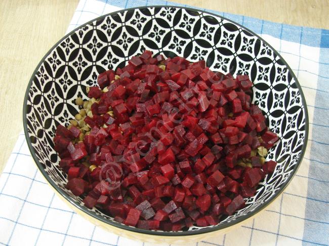 Pancarlı Mercimek Salatası - Yapılışı (6/12) 