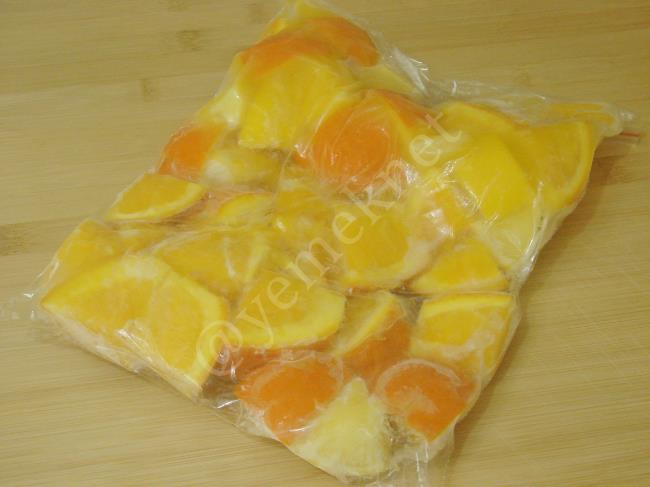 2 Portakal 1 Limondan Limonata - Yapılışı (4/12) 