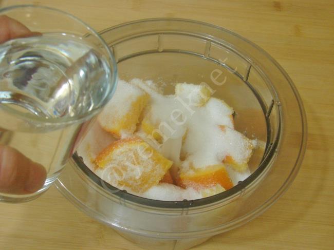 2 Portakal 1 Limondan Limonata - Yapılışı (6/12) 