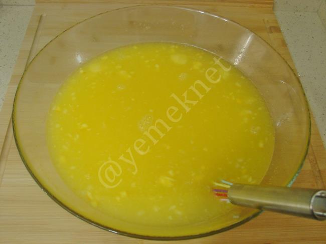 2 Portakal 1 Limondan Limonata - Yapılışı (9/12) 