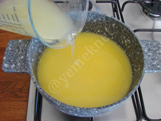 Sebzeli Balık Çorbası - Yapılışı (7/12) 