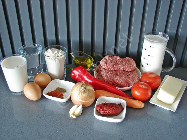 Beşamelli Kıymalı Krep Sarma - Yapılışı (1/24) 