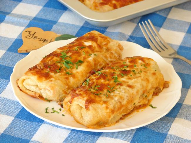 Beşamelli Kıymalı Krep Sarma - Yapılışı (22/24) 