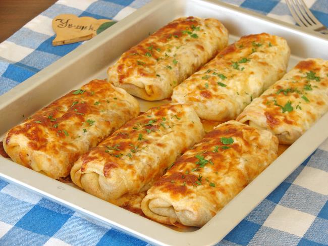 Beşamelli Kıymalı Krep Sarma - Yapılışı (24/24) 