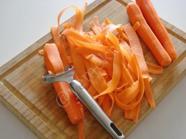 Havuç Sıyırma - Yapılışı (2/8) 