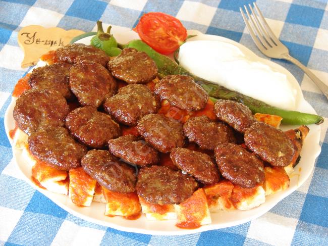 Pideli Köfte - Yapılışı (16/16) 