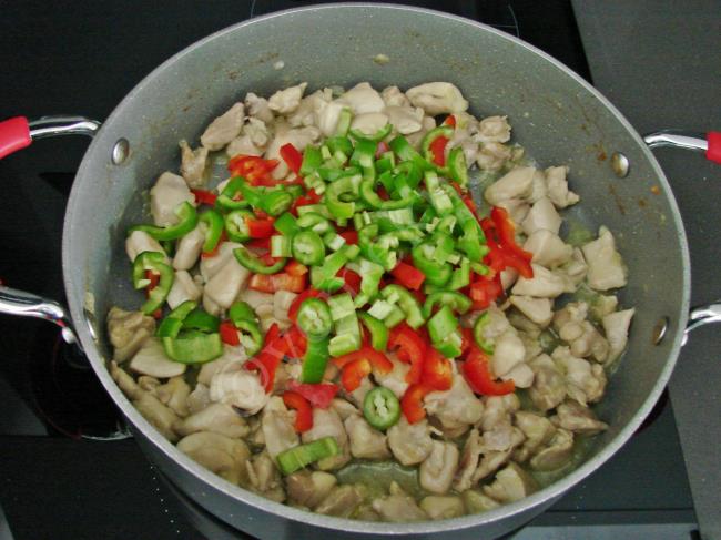 Tavuklu Krep Sarma - Yapılışı (4/20) 