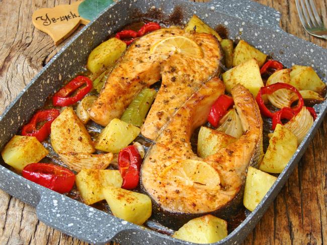 Fırında Soslu Somon Balığı - Yapılışı (12/12) 