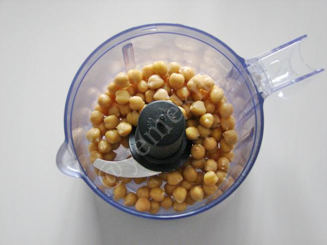 Ispanaklı Humus - Yapılışı (3/8) 