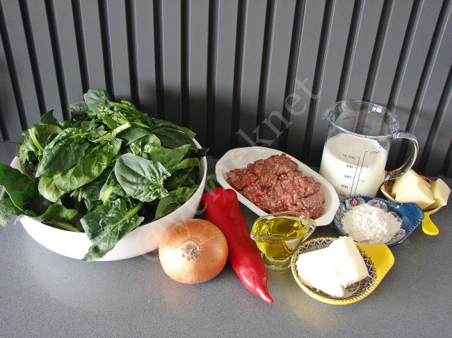 Kıymalı Ispanak Graten - Yapılışı (1/16) 