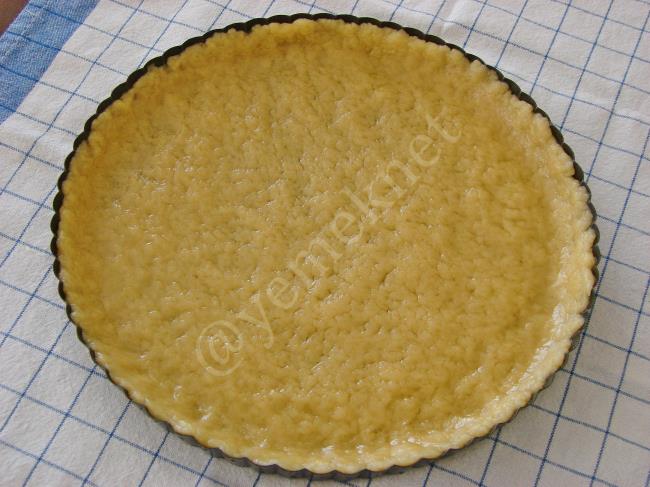 Sıvı Yağlı Elmalı Turta - Yapılışı (8/12) 